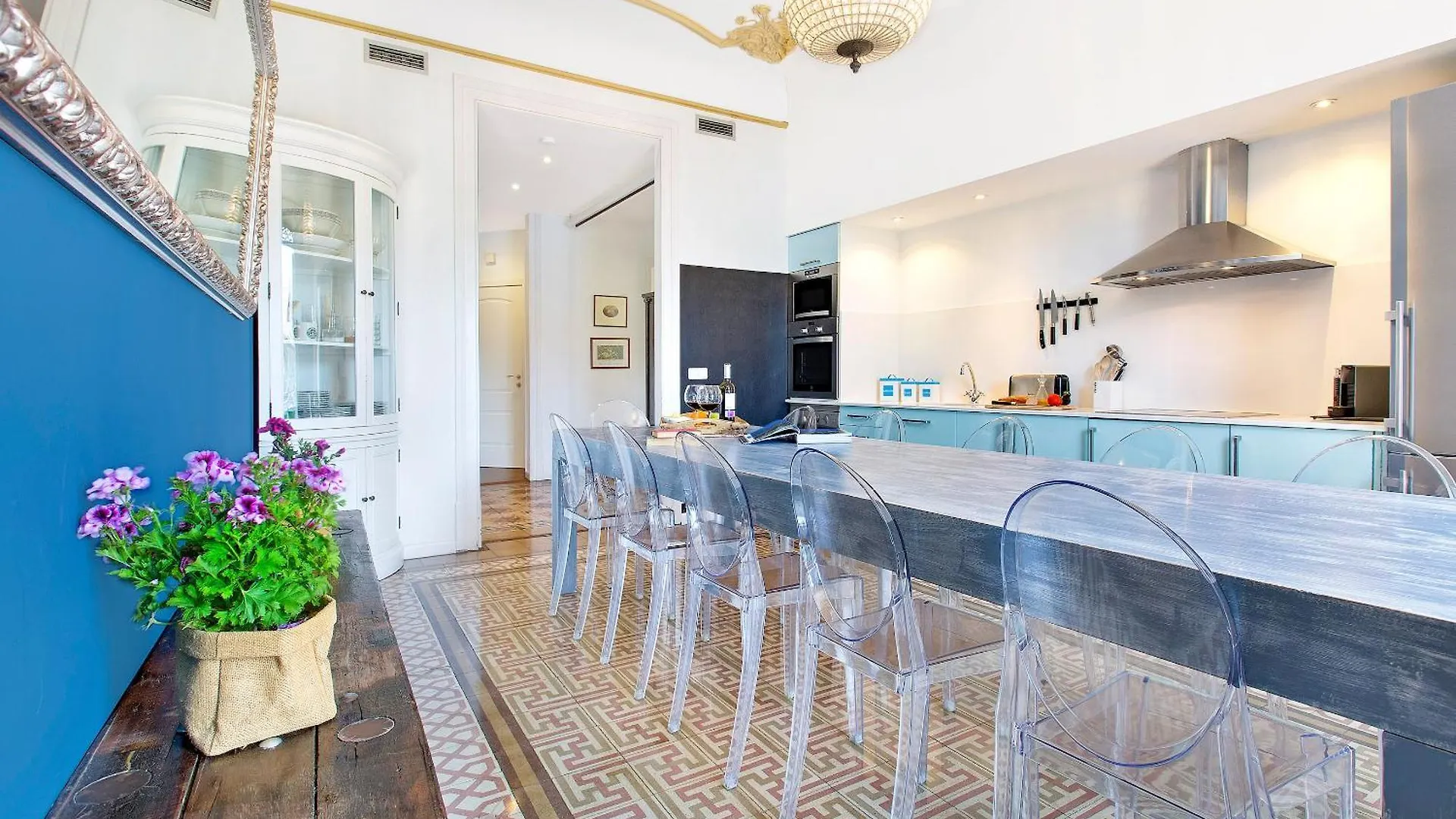 Central Suites Barcellona 0*,  Spagna